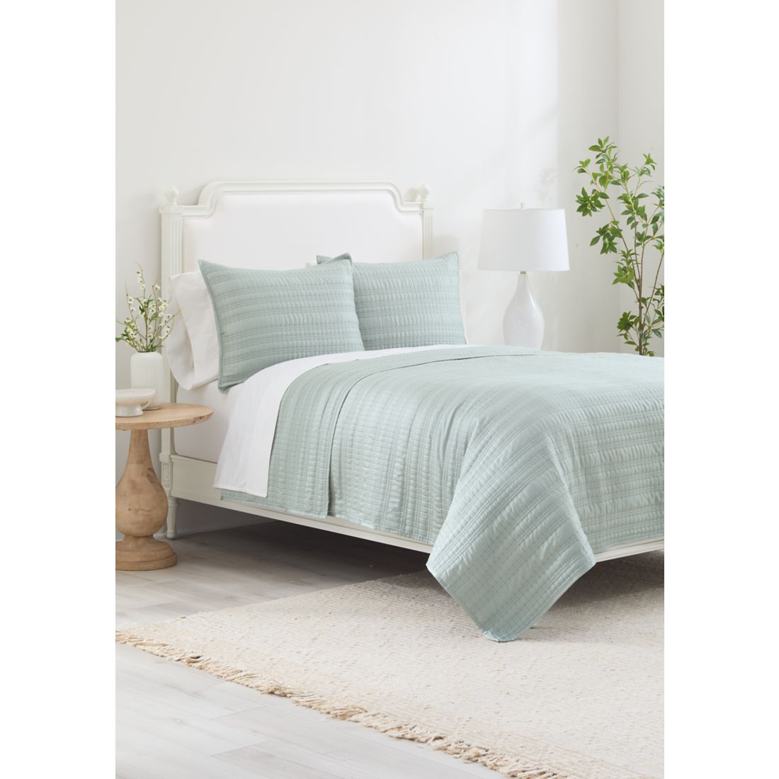 Bamboo Essence Solid Stitch 3-Piece Quilt Set