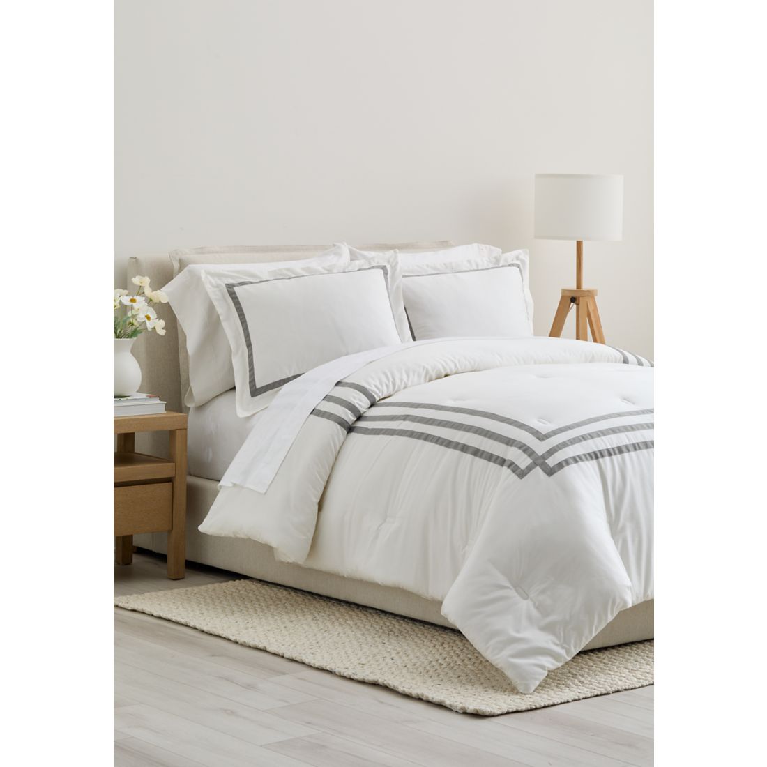 Croscill Morgan Comforter Set