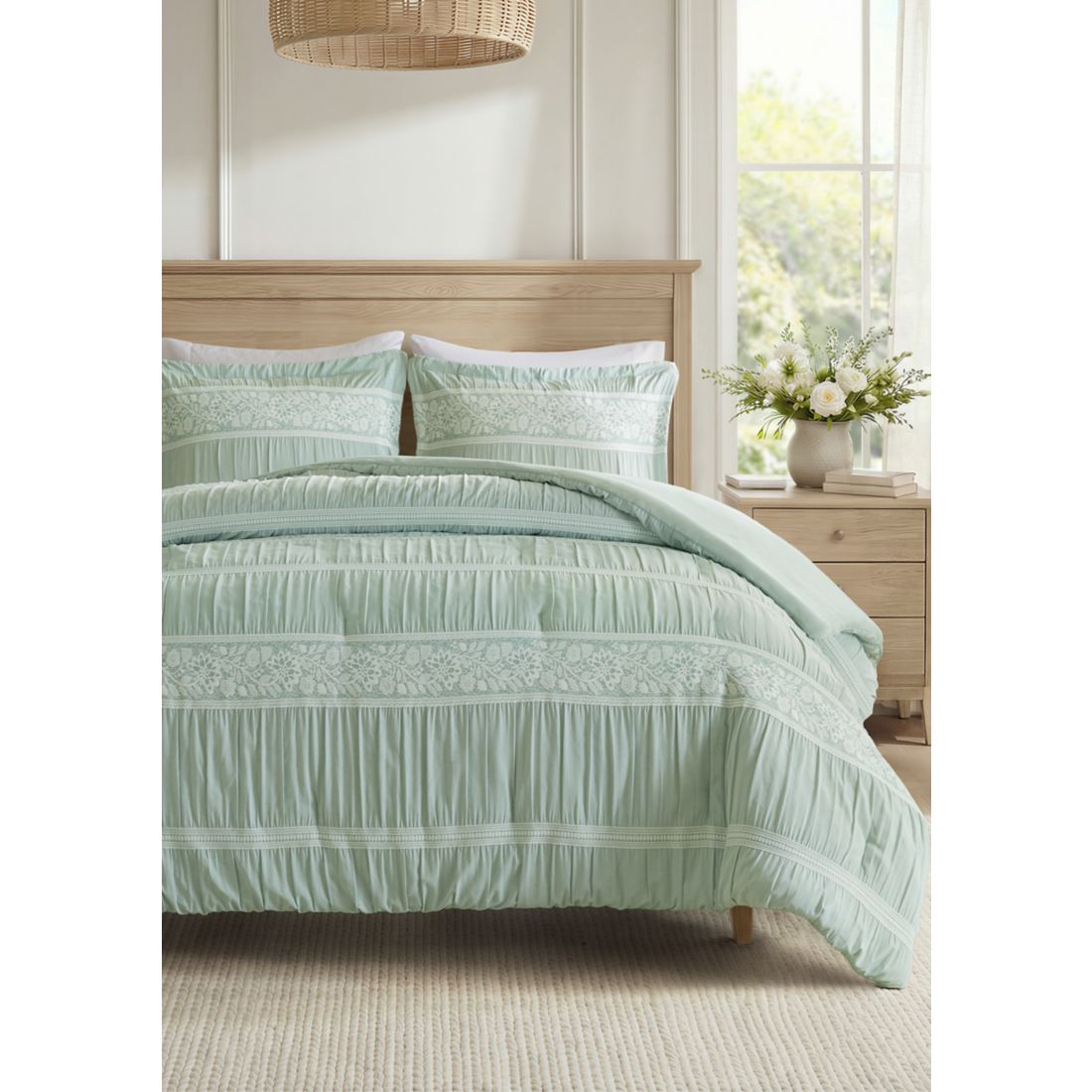 Cedar & Rose Pomona Comforter Set