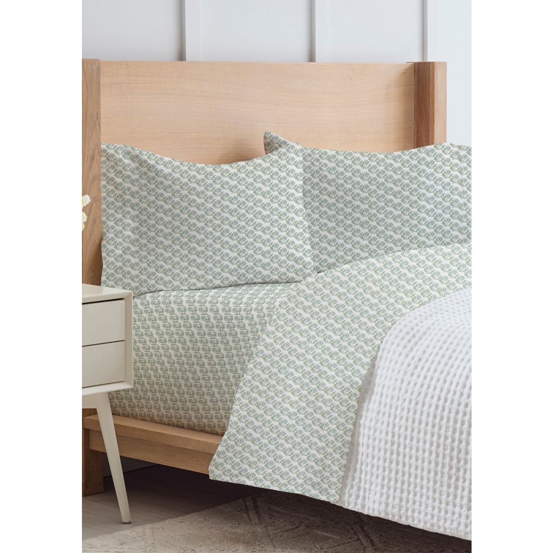 Crown & Ivy Performance Sheet Set
