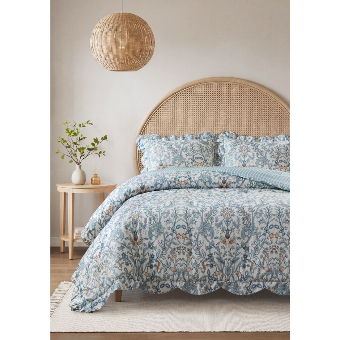 Cedar & Rose Botanical Comforter Set