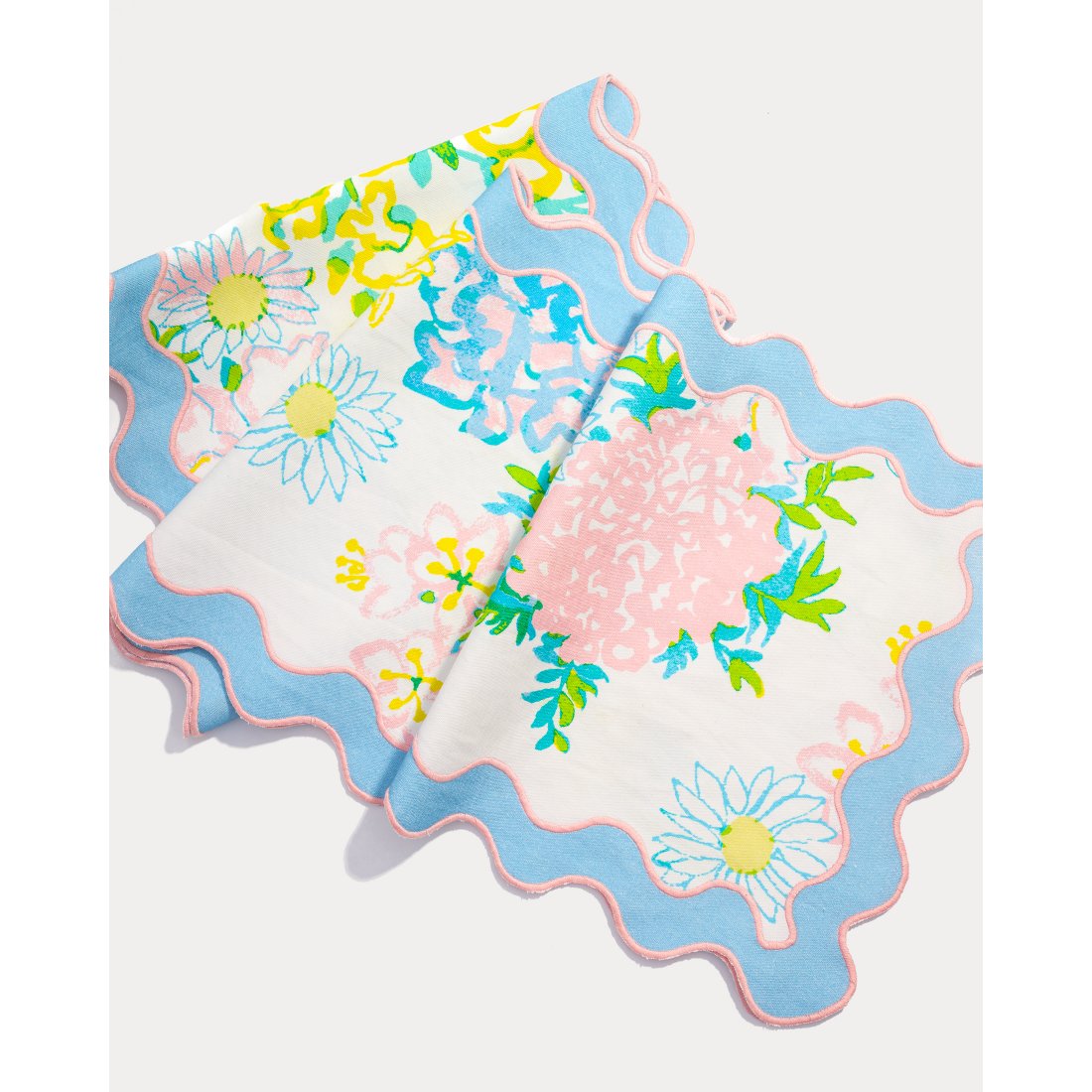 Lilly Pulitzer Printed Scallop Table Runner